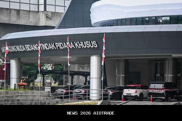 Kejagung ungkap 4 kasus besar 2025: impor minyak, Sritex hingga Chromebook