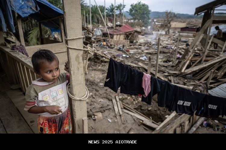 Kemenkes Didesak Tingkatkan Layanan Kesehatan Pasca-Bencana Sumatera