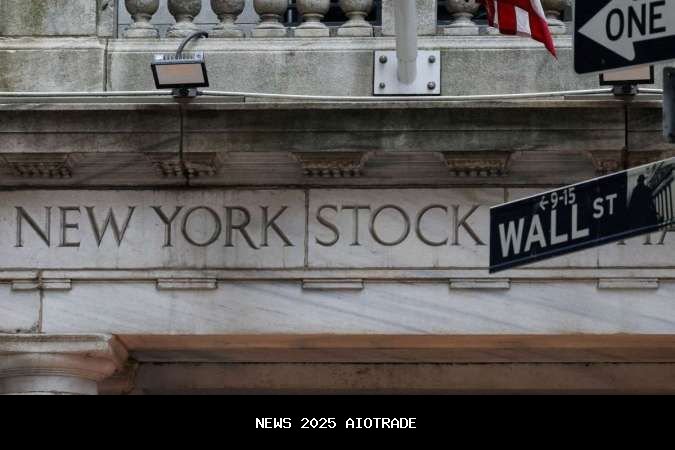 Wall Street turun di akhir tahun 2025