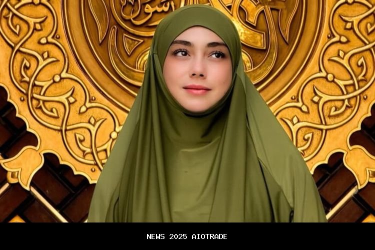 Celine Evangelista Buka Alasan Ingin Berhijab: Hidayah Datang Tiba-Tiba