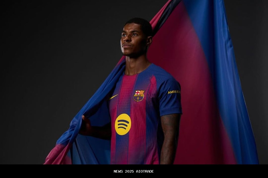 Barcelona Incar Rashford, MU Pasang Harga Tinggi