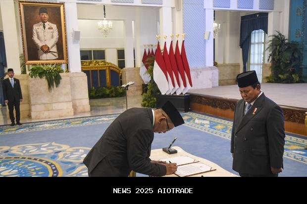 Prabowo Lantik 7 Anggota Komisi Yudisial, Ini Riwayat dan Profil Mereka