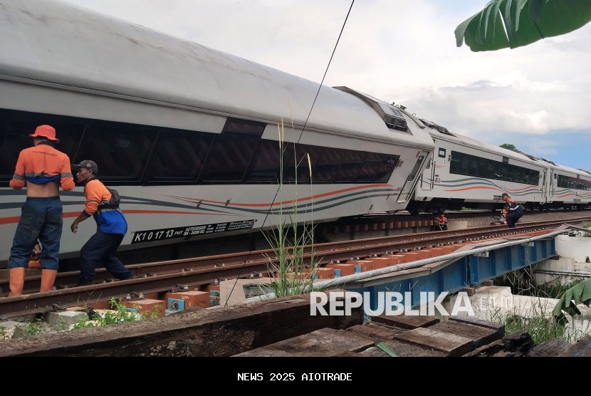 Kereta Anjlok Berulang, Komisi V Minta Audit Keselamatan Mandiri