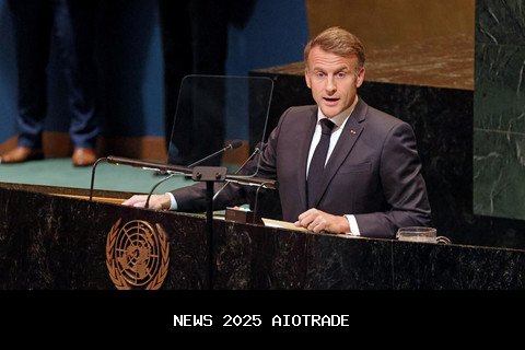 Macron Minta Trump Berhenti Perang Gaza untuk Nobel Perdamaian