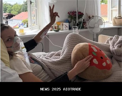 Bella Hadid Berjuang Melawan Sakit Lyme, Tinggalkan Mimpi Berkuda