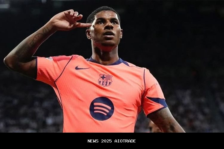 Gol Spektakuler Rashford di Barcelona Tidak Bisa Selamatkan Dari Kritik Scholes