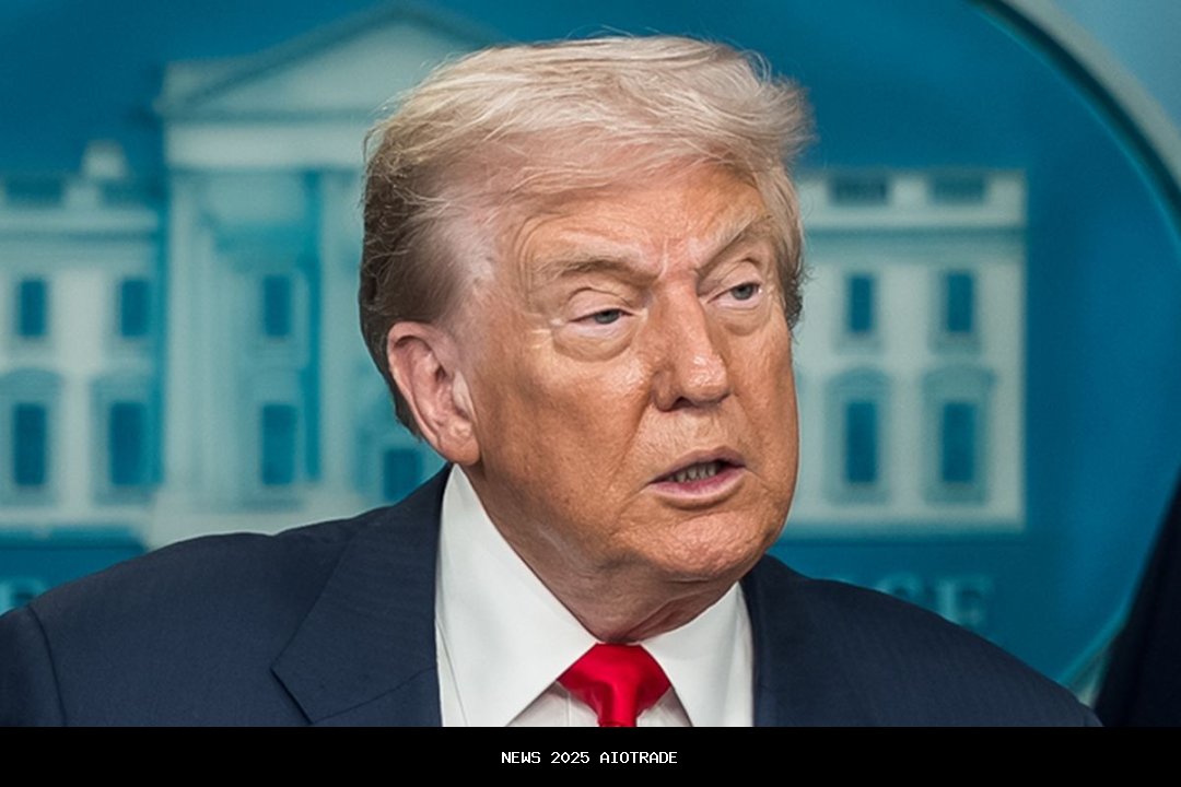 Trump akan tinjau rencana penggabungan Netflix dan Warner Bros