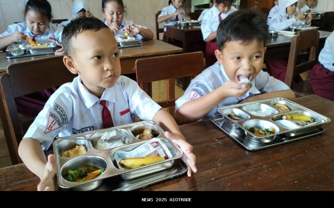 Peran Pemda Diperkuat untuk Cegah Keracunan di Program MBG