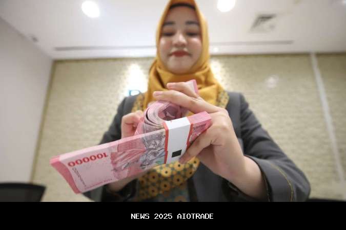 Kompak Memerah Sebulan Terakhir, Perhatikan Rekomendasi Saham Bank Lapis Dua Oktober