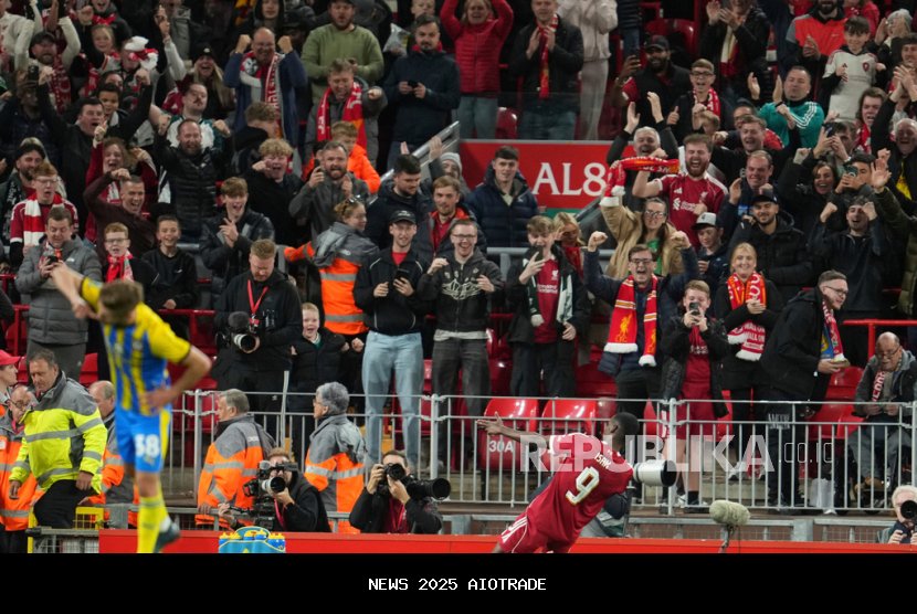 Gol Perdana Isak Bawa Liverpool Kalahkan Southampton