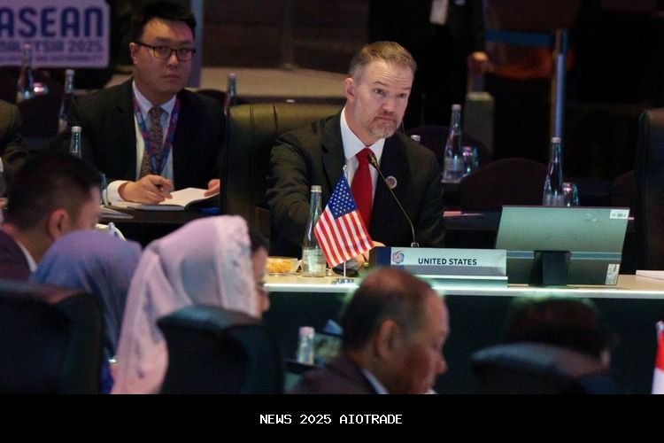 Tiru Strategi AS, Tiongkok Terapkan Aturan Ekspor Baru untuk Kontrol Rantai Pasok Global