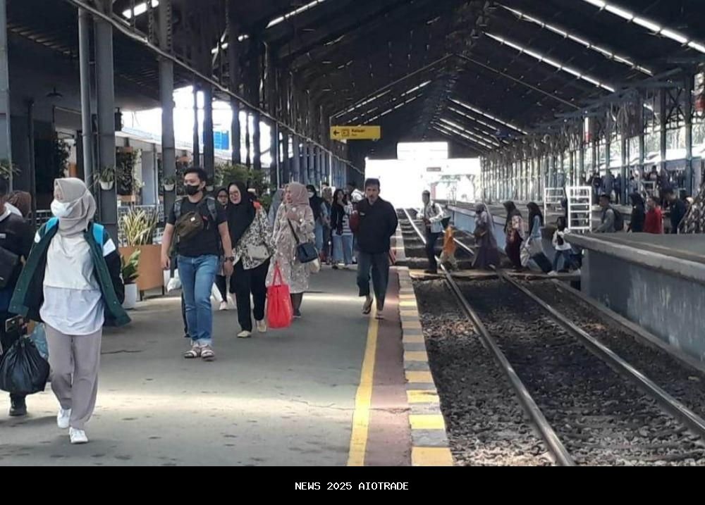 Menteri Perhubungan: Puncak Arus Mudik Nataru 2025-2026 pada 20 dan 24 Desember