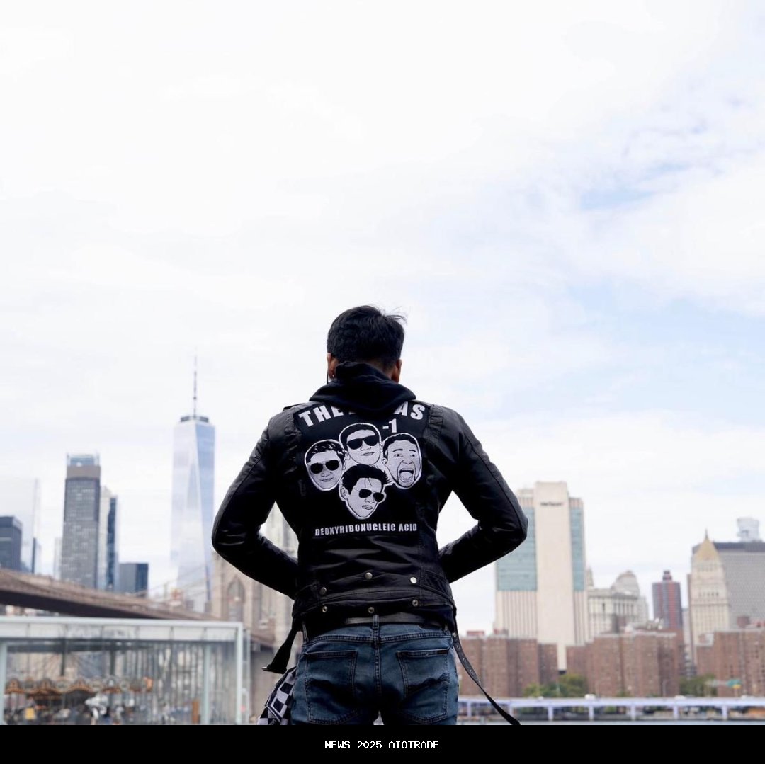 10 Foto Desta Saat Touring di New York, Gaya Garang Naik Moge!