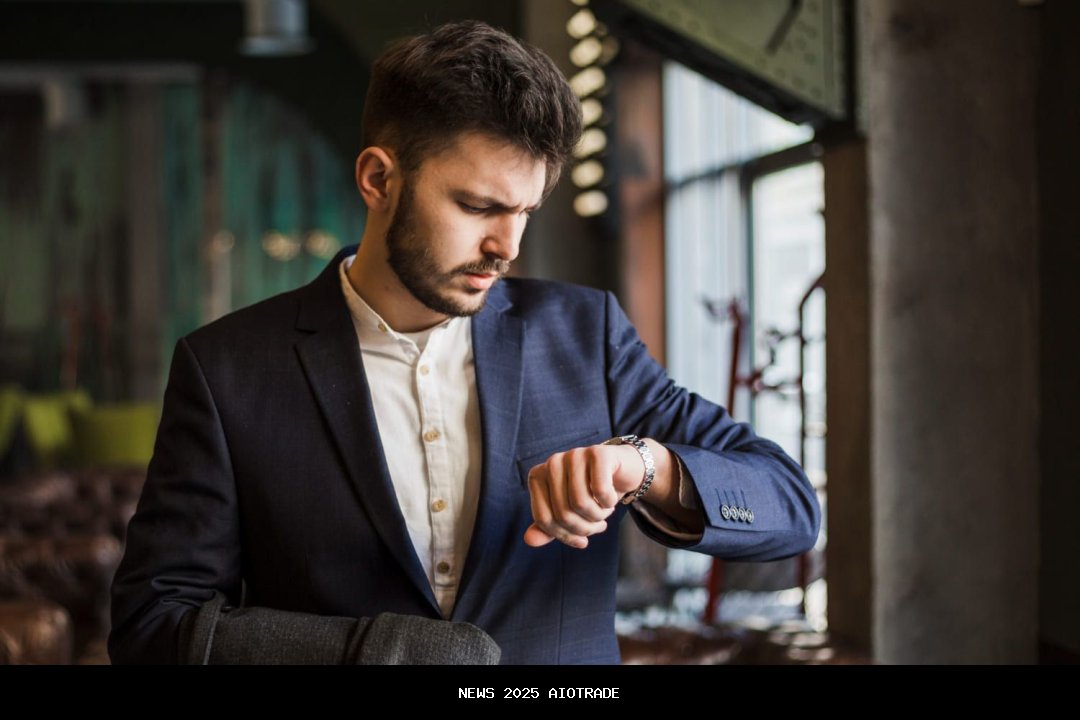 Orang yang Menggunakan Jam Tangan Daripada Ponsel Memiliki 7 Ciri Ini