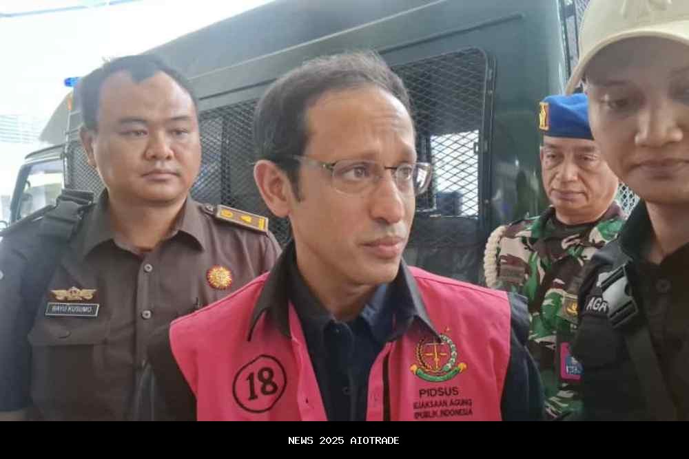 Nadiem Diduga Kaya Raya Rp809 Miliar dari Kasus Chromebook
