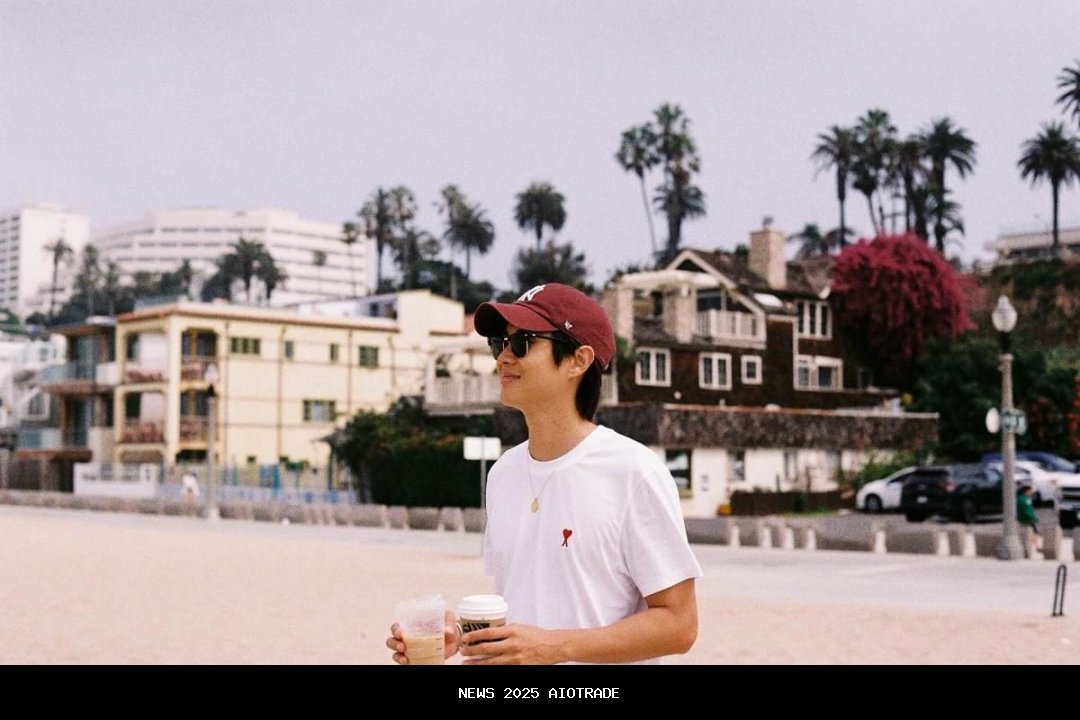 9 Fakta Menarik Aktor Korea Choi Woo Shik, Akui Jarang Mandi!