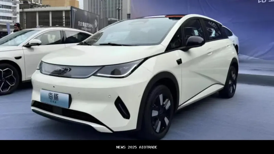 Revolution Berkendara! Honda NX500 2026 Hadir dengan Teknologi E-Clutch: Apa Keunggulannya?