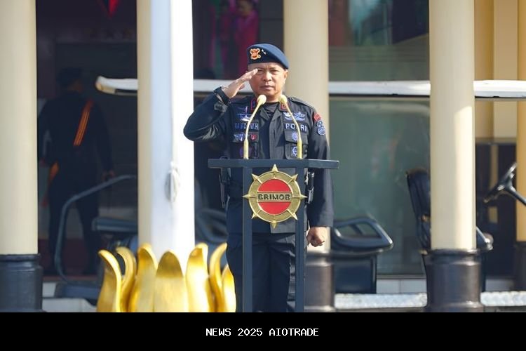 Jejak Karier Ramdani Hidayat: Komandan Brimob Baru yang Langsung Jadi Jenderal Bintang 3