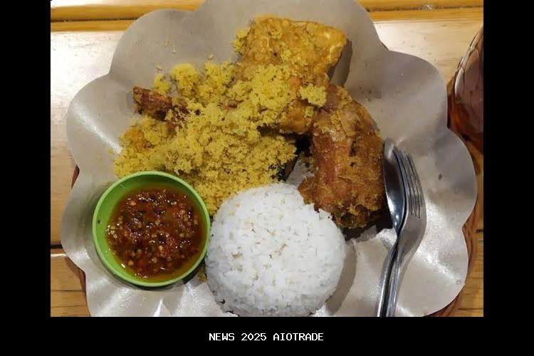3 Tempat Kuliner Ayam Kremes Enak di Surabaya yang Paling Populer, Mulai Harga Terjangkau hingga Fas