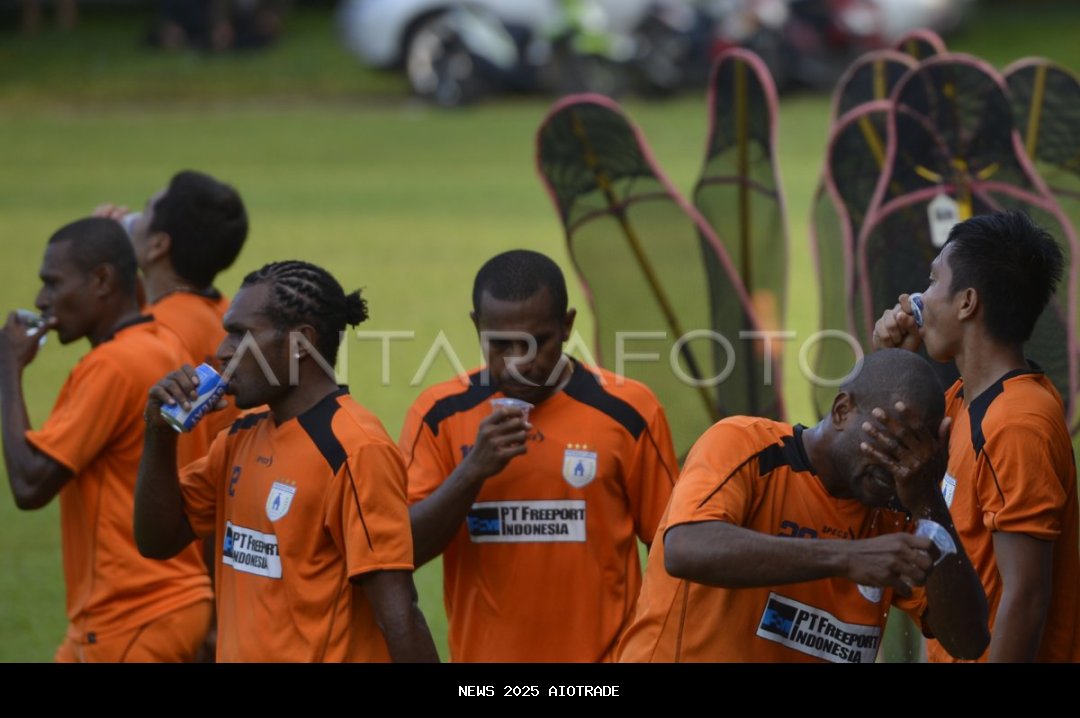 Hasil 3 Pekan Latihan Persipura di Jakarta, Bisakah RD Bawa Mutiara Hitam Promosi?