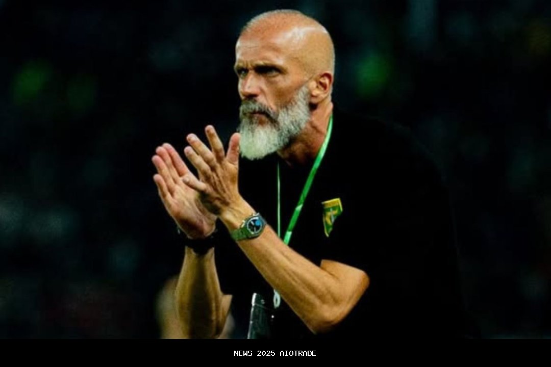 Eduardo Perez Tak Cemberut! Francisco Rivera Siap Kembali Perkuat Persebaya Surabaya Lawan Dewa Unit