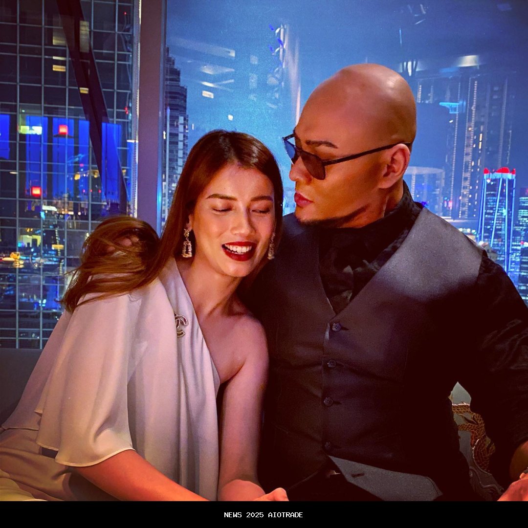 Profil Sabrina Chairunnisa, Istri Deddy Corbuzier yang Menarik Perhatian: Agama, Pekerjaan, Keluarga