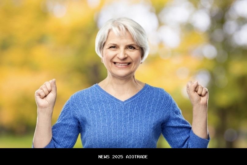 8 Kebiasaan Pagi untuk Hidup Bahagia dan Sehat di Usia 70-an