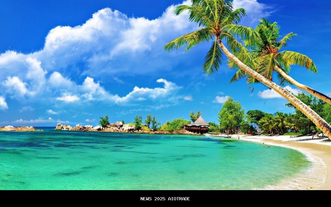 Pantai Pamayangsari: Gerbang Laut Selatan dengan Budaya dan Dermaga