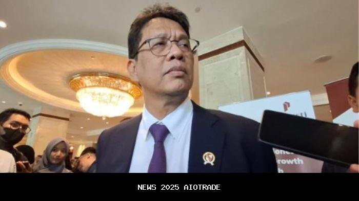 Purbaya Tertawa: Handphone Saya Lebih Kecil