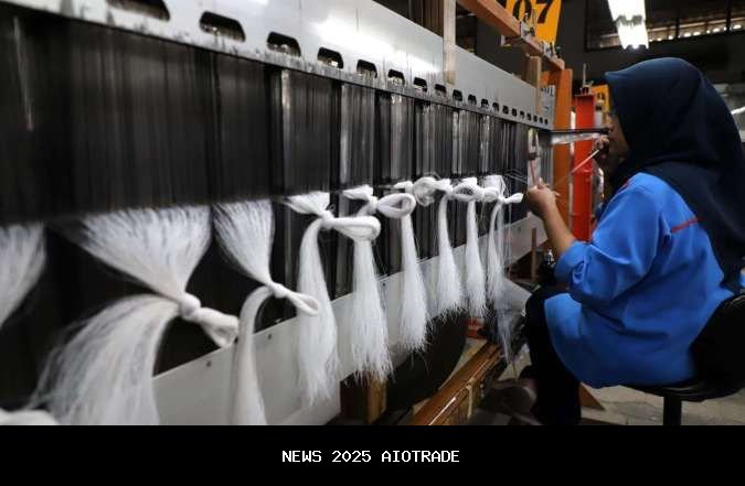 Impor Ilegal Merugikan Negara dan Industri Tekstil, API Usulkan Dua Solusi