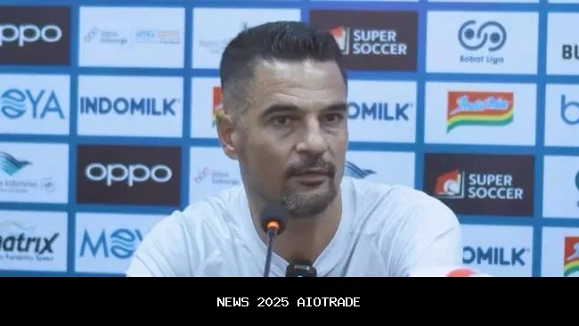 Laga Krusial Persita vs PSIM, Carlos Pena Minta Dukungan Suporter