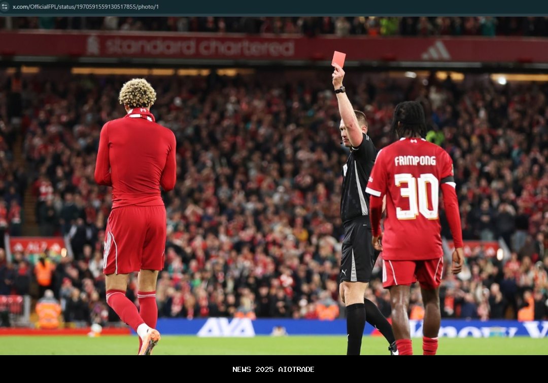 Lupa Kartu Kuning, Selebrasi Jemur Baju Messi Bikin Ekitike dan Liverpool Kalah