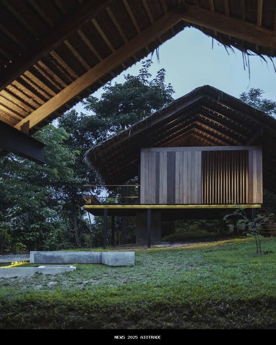 Daftar bisnis Nicholas Saputra, dari penginapan hingga kafe