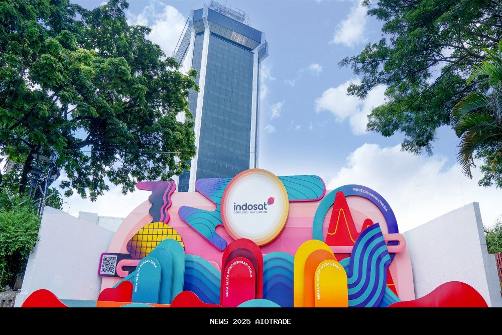 Respons ISAT Mengenai Penurunan Pelanggan Q3 2025