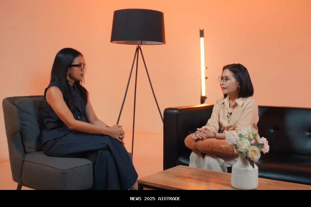 Prilly Latuconsina Ajak Gen Z Jelajahi Film di FFI 2025