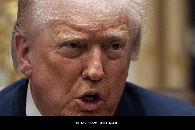 larangan perjalanan Trump diperluas, tambah 6 negara baru termasuk Palestina dan Suriah