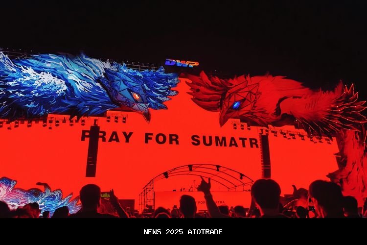 Di Balik Lagu Dipha Barus, Doa Sumatera Menggema di DWP 2025