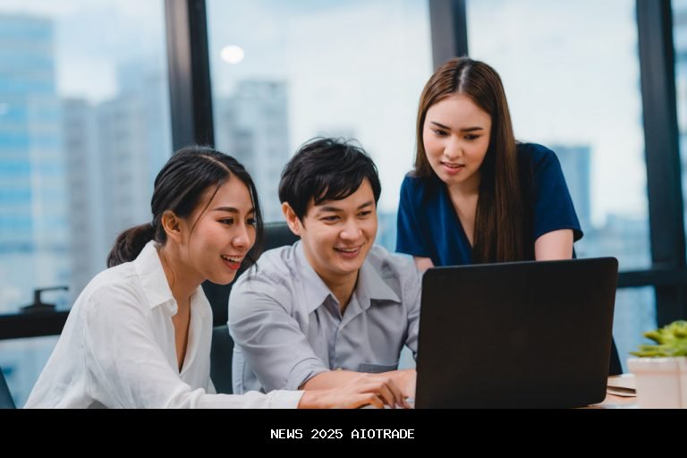 Kolaborasi Bawaslu Balangan dan Universitas Sapta Mandiri Hadirkan Posko Pengaduan Pemilu