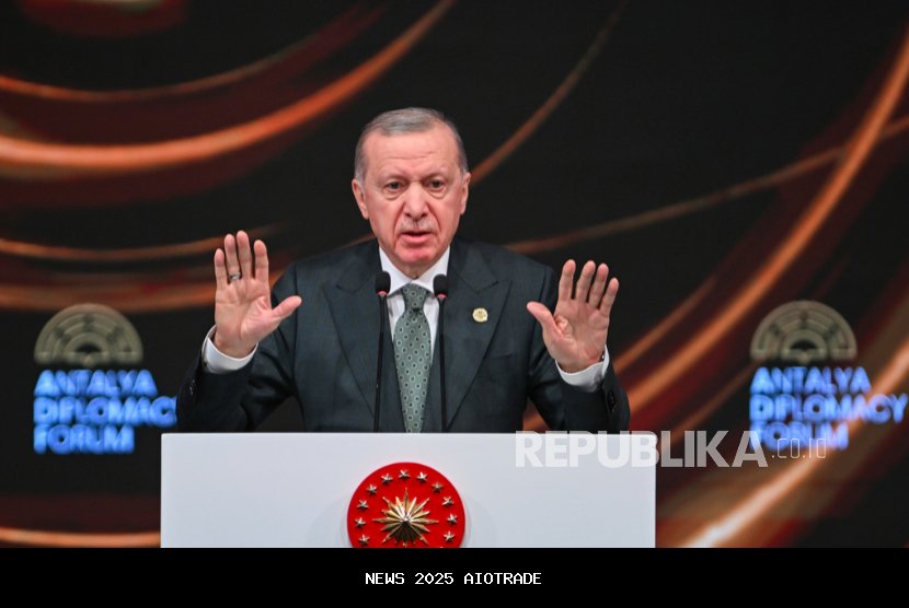 Turki Jembatani Damai Pakistan-Afghanistan Setelah Sukses Pertemukan Ukraina-Rusia