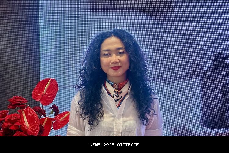 Kisah Asti Surya Menghadapi Diskriminasi Usia di Dunia Mode, Terbuka pada Perubahan