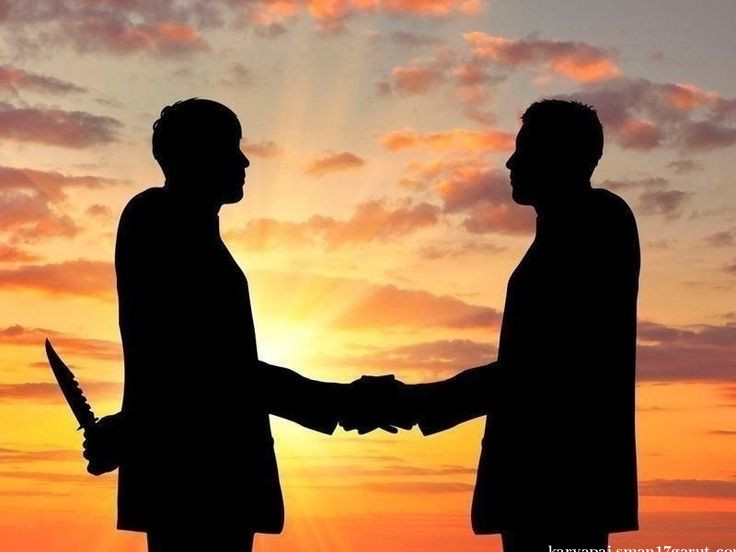 Munafik: Virus Hati yang Gak Kelihatan