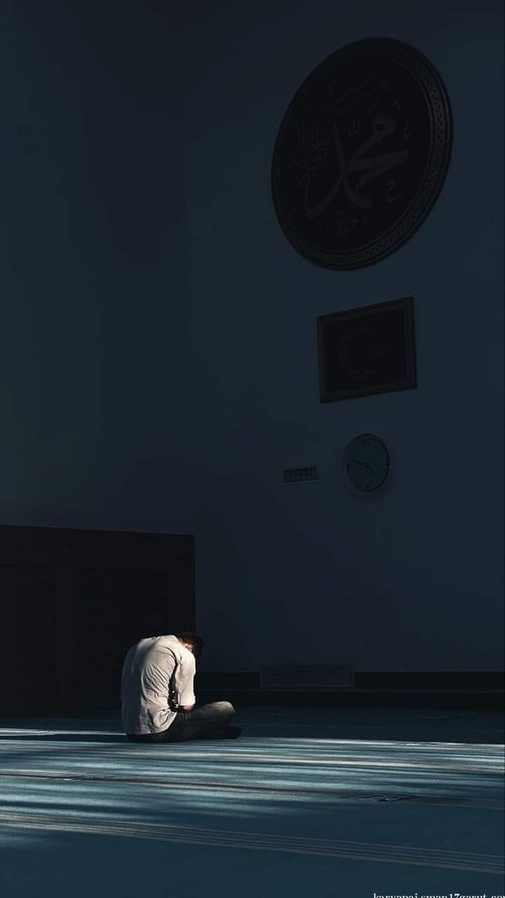 Sabar dan Shalat Sang Penolong 