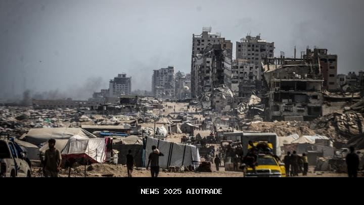 Ratusan Pengungsi Palestina Kembali ke Gaza Setelah Gencatan Senjata
