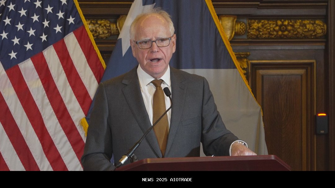 Walz, pejabat Minnesota mempertanyakan klaim Kantor Jaksa AS bahwa penipuan bisa mencapai 9 miliar d