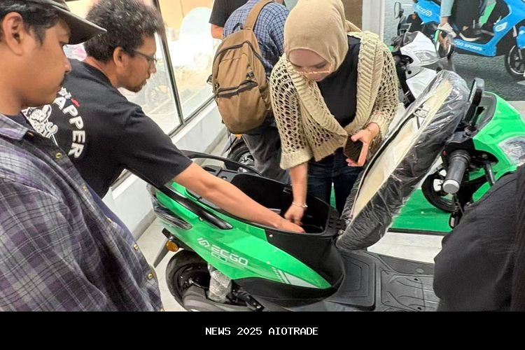 Kurangi Emisi, Layanan Ride-Hailing Baru dengan Sepeda Motor Listrik 100%