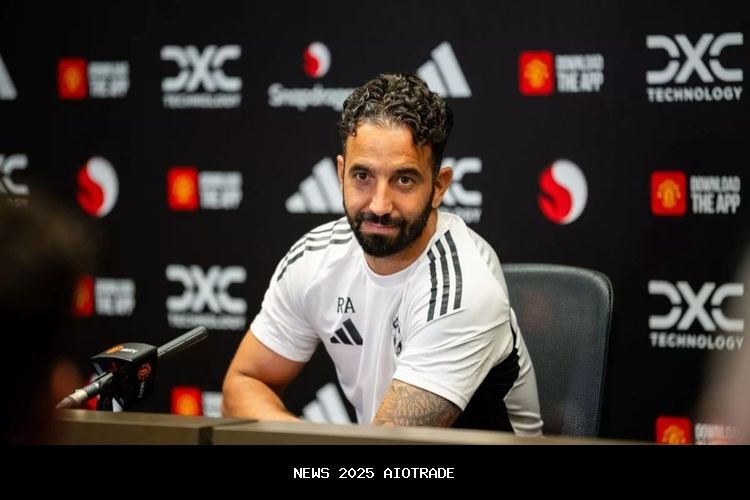 Amorim: MU Tampil Lebih Baik Meski Kalah 2-1 dari Villa