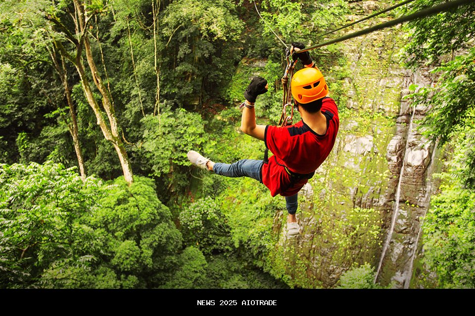 Seru Berenang dan Flying Fox di The Jungle Oktober 2025