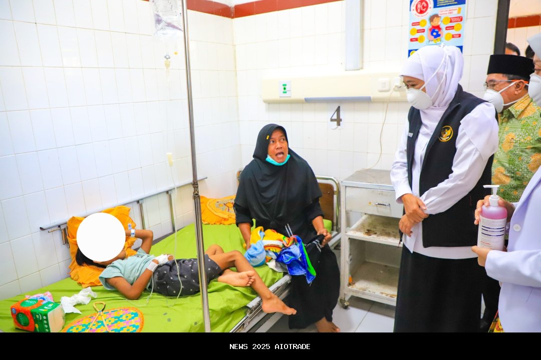 Gubernur Jatim Beri Santunan Rp 10 Juta untuk Keluarga Korban Campak di Sumenep