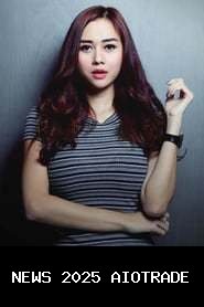 Aura Kasih batasi komentar Instagram, fokus pada keluarga dan kuliner nusantara