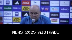 Persib Naik ke Peringkat Dua, Bojan Hodak Puji Keras Pemain